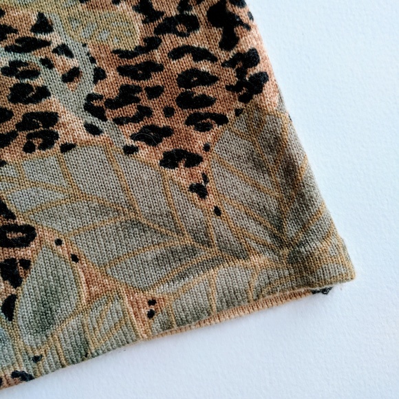 Vintage 90s Leopard Botanical Leaf Print Sweater - Picture 5 of 6